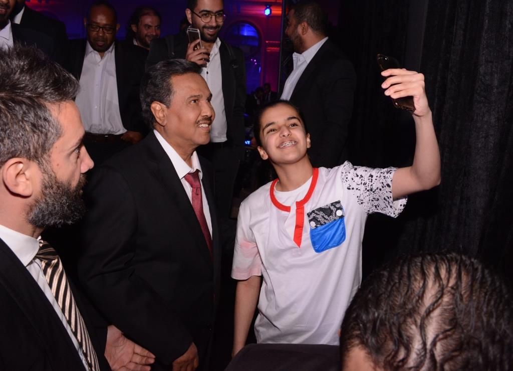 بالصور.. محمد عبده يقدم "عالى السكوت وخواف" فى أقوى حفلاته بالقاهرة