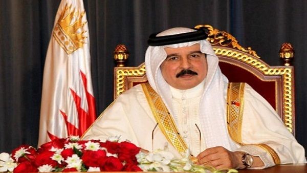 العاهل البحريني يشدد على ضرورة التضامن بين جميع الدول لمواجهة الإرهاب