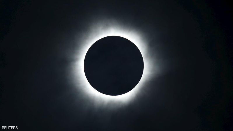 الزعاق يوضح حقيقة الكسوف الكلي للشمس الجمعة القادم