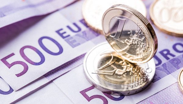 سعر اليورو اليوم الجمعة 4-8-2017 واستقرار العملة الأوروبية