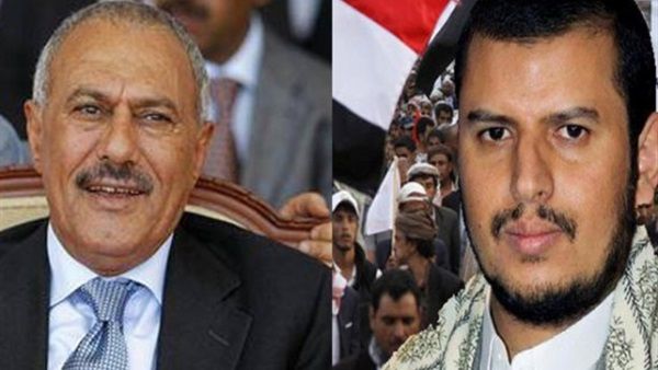 الحرب تشتعل بين عبدالملك الحوثي والمخلوع صالح.. والتهديد يصل لـ"دق الرأس"