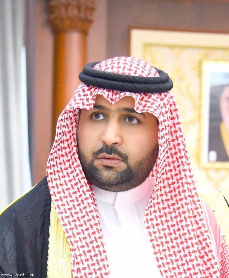 محمد بن عبدالعزيز يوجه باستمرار العمل أثناء إجازة عيد الأضحى ..