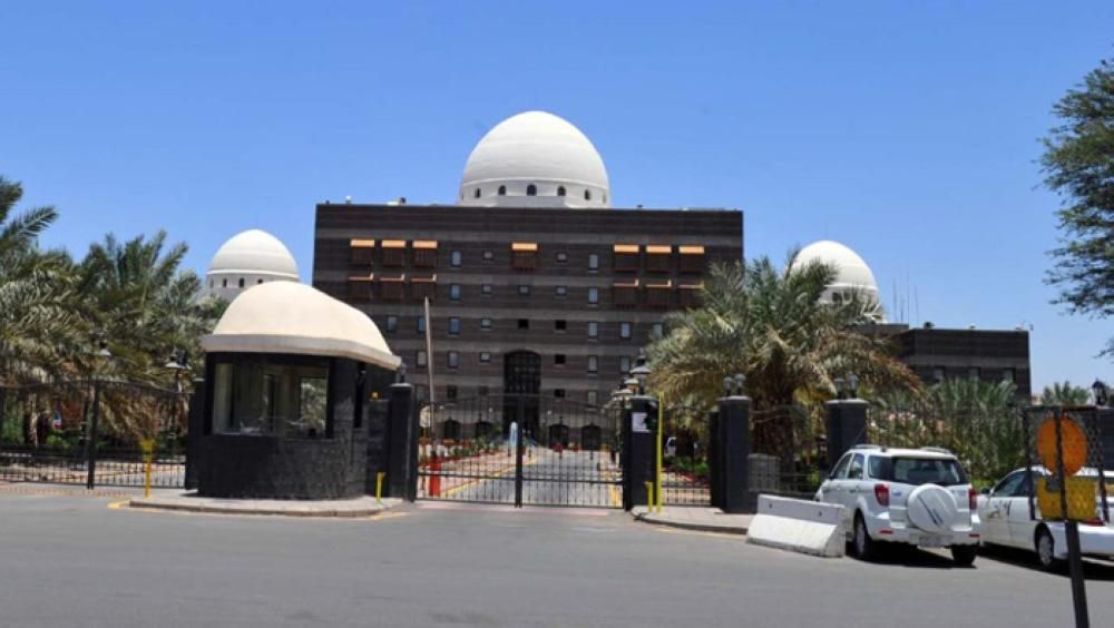 طي قيد موظف بـ«أمانة المدينة».. أبلغ عن فساد !