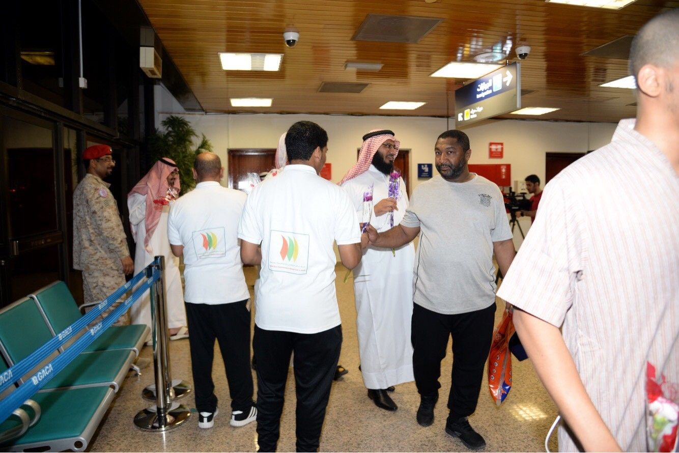 السعودية | بالصور.. هكذا تم استقبال القطريين العائدين من الحج