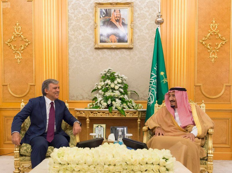 قصر السلام.. خادم الحرمين يستقبل عبد الله غول