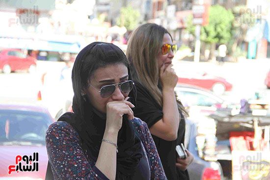 بدء صلاة الجنازة على الممثلة داليا التونى بمسجد الحصرى