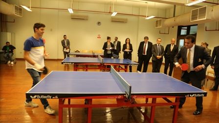وزير التعليم العالى يزور مقر الجامعة الأمريكية بالقاهرة الجديدة