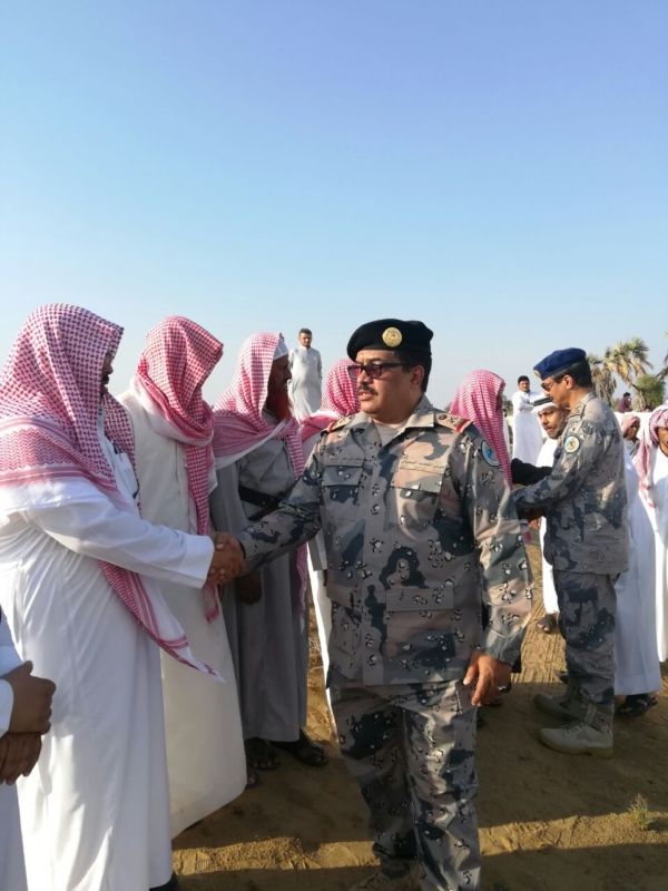 بالصور.. أهالي عمق في البرك يُشيعون شهيد الواجب الجندي الهلالي