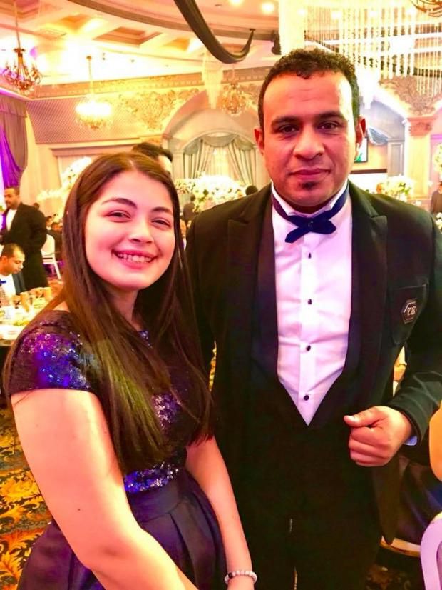 بالصور| أحمد زاهر يهنئ "ويزو" بزفافها: "كانت ليلة زي العسل"