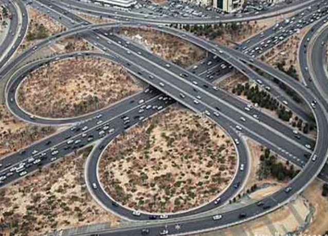 السعودية | مصدر : فرض رسوم على المركبات أثناء عبورها الطرق السريعة بالرياض شائعات
