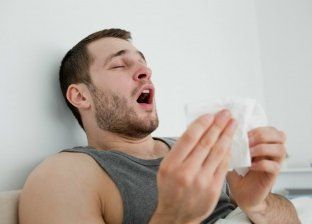 حركة خطيرة لا تفعليها خلال العطس... تعرف عليها
