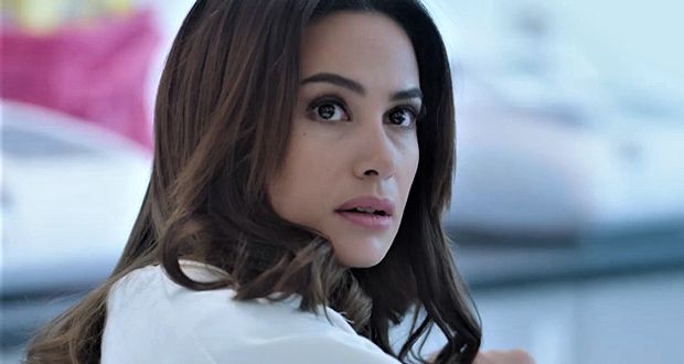 هند صبري تطلب الدعاء من جمهورها