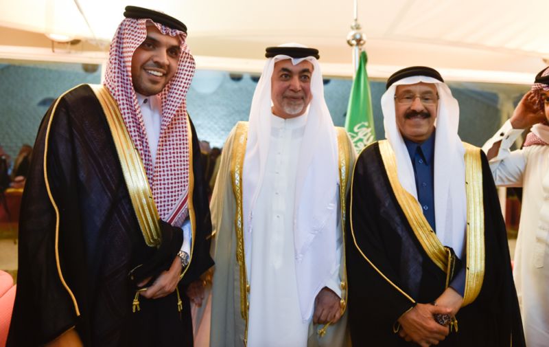 بالصور.. الإعلاميان حمود الفايز ورؤى الصبان يدخلان القفص الذهبي