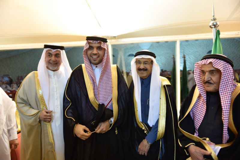 بالصور.. الإعلاميان حمود الفايز ورؤى الصبان يدخلان القفص الذهبي