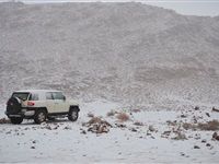 شاهد.. الثلوج تكسو مناطق في تبوك ضمن الحدود الجغرافية لمشروع نيوم