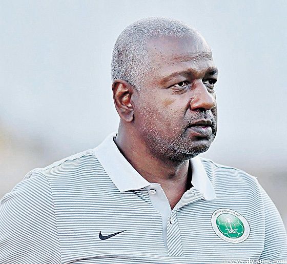 هاشم سرور: لاعبو النصر انتهت صلاحيتهم!!