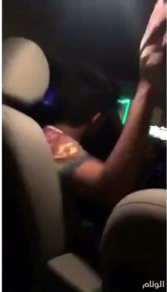 فيديو يكشف سائق أجرة يتحرش بفتاة من ذوي الاحتياجات الخاصة