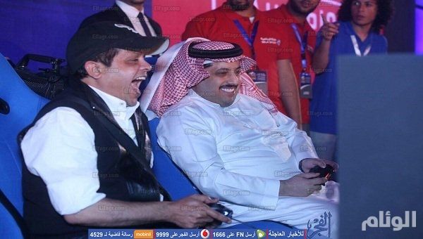 بالصور .. آل الشيخ يتعادل مع هنيدي في افتتاح بطولة الألعاب الإلكترونية في مصر