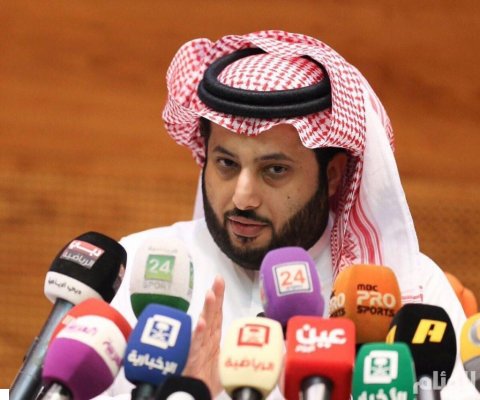 "فيفا مان" يتحدث عن البطولة ويوجه كلمة للمستشار تركى آل الشيخ (فيديو)