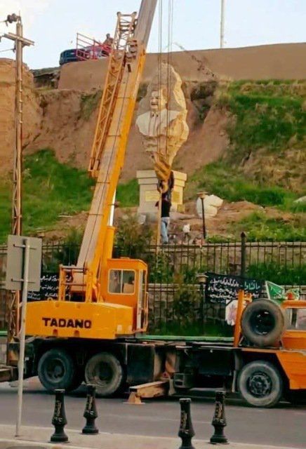 حقيقة وضع تمثال الرئيس الراحل جلال الطالباني بقلعة كركوك