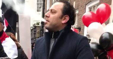 فيديو.. أحمد برادة يدلى بصوته فى الانتخابات الرئاسية بلندن
