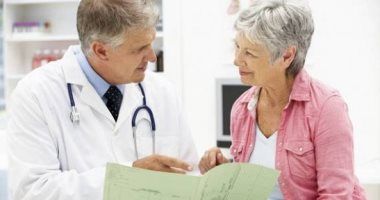 عشان صحتك تهمنا..10 فحوصات لازم تعمليها بعد الـ 50