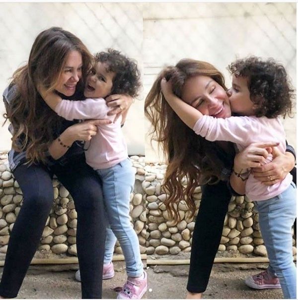 ضحكة ابنة كارول سماحة تخطف قلوب محبيها.. صور
