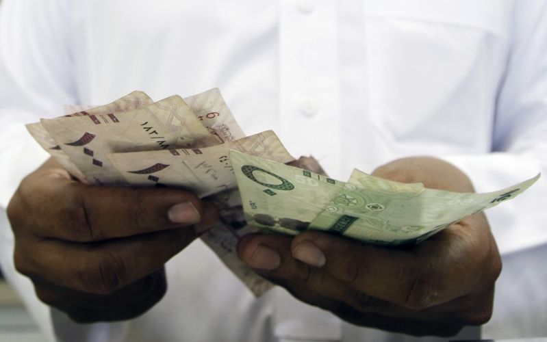 قبل ساعات من إيداع الدفعة الخامسة .. حساب المواطن يكشف سر تغير الدعم