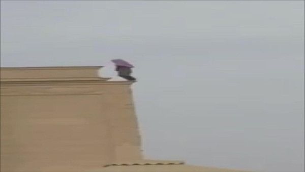 السعودية | فيديو.. خادمة تحاول الانتحار بالقصيم والشرطة تحقق