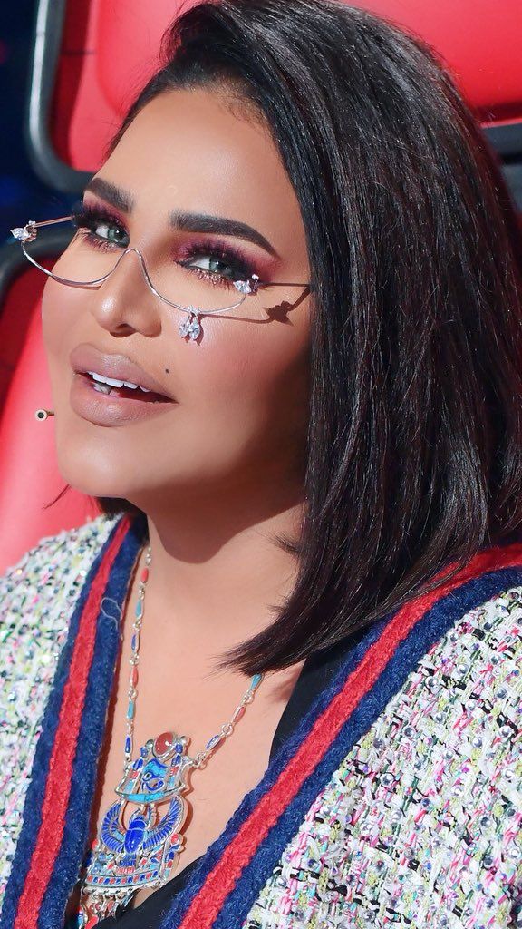 نظارة أحلام الأكثر تداولاً وإطلالتها حديث المواقع – بالصور