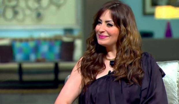 فنانات اخترن حياة العزوبية.. منهن إليسا وحورية فرغلي