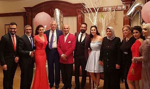 الفنانة ميرهان حسين تحتفل بخطوبة شقيقتها