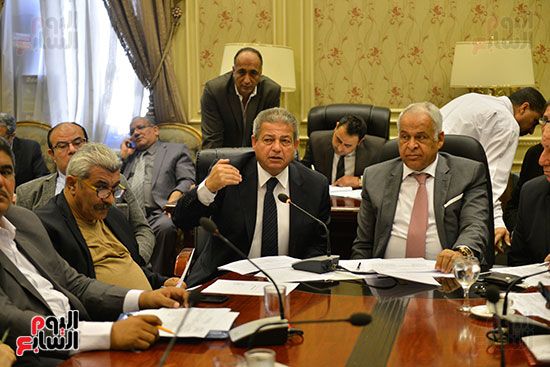فرج عامر: استدعاء مسئول عن "المركزى للمحاسبات" بشأن تقرير ريو دى جانيرو - صور