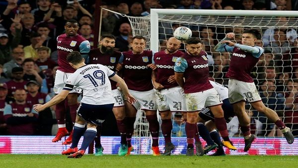 بث مباشر مباراة استون فيلا وفولهام - نهائي ملحق الصعود للدوري الانجليزي