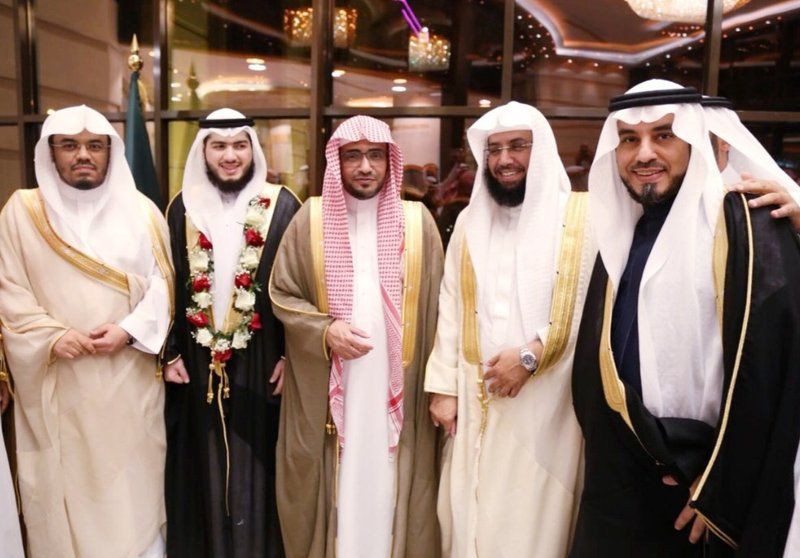 الشيخ بندر بليلة يحتفل بزواج نجله بجدة