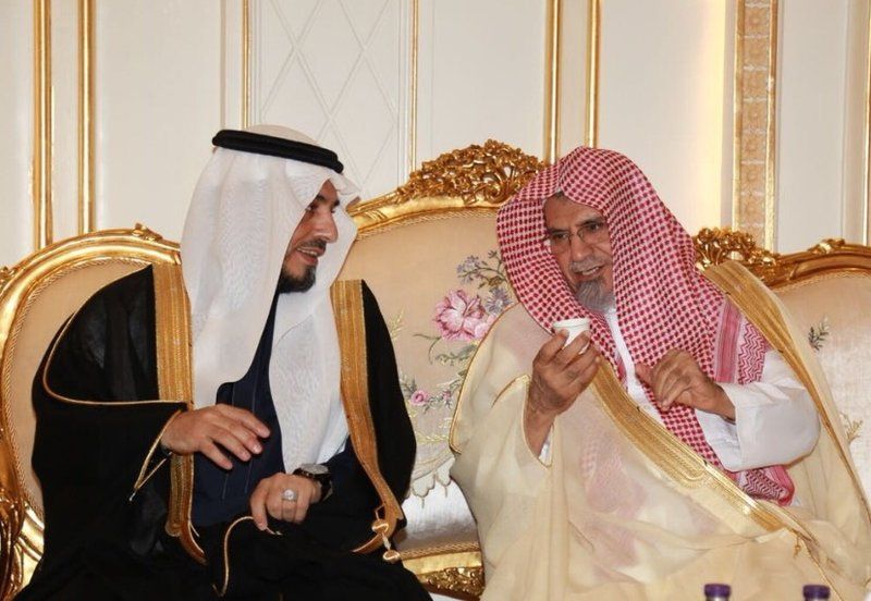 الشيخ بندر بليلة يحتفل بزواج نجله بجدة
