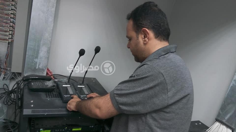 بالفيديو ـ لحظة إذاعة السلام الجمهوري وقسم الطبيب بمستشفى دمنهور