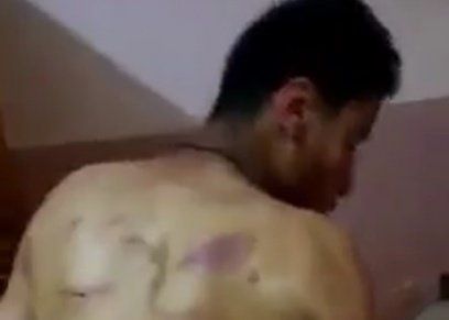 بالفيديو| القصة الكاملة لتعذيب أم لطفلتيها في السعودية