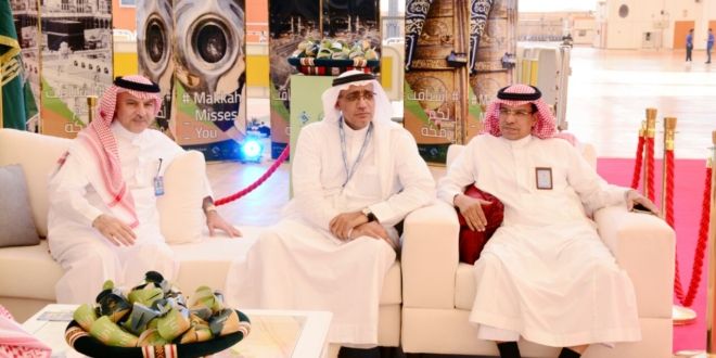 اشتاقت لكم مكة.. أستوديو تلفزيوني متكامل التجهيزات في مطار الملك عبدالعزيز 