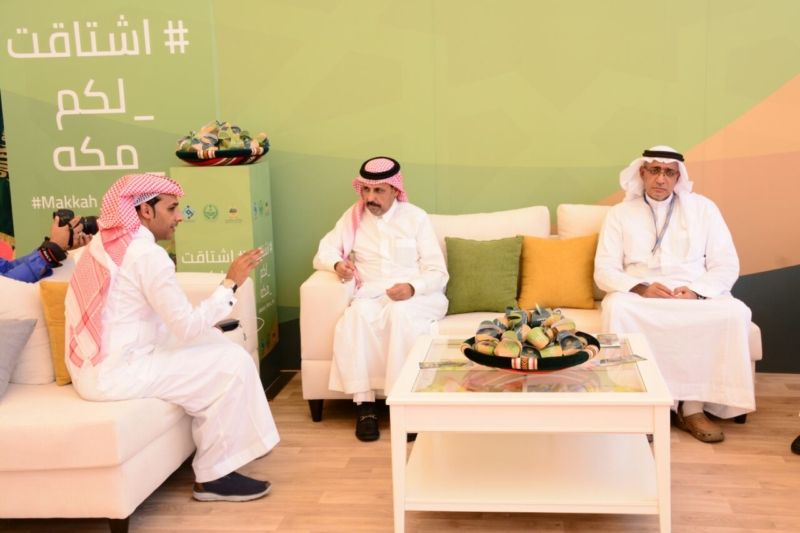 اشتاقت لكم مكة.. أستوديو تلفزيوني متكامل التجهيزات في مطار الملك عبدالعزيز 