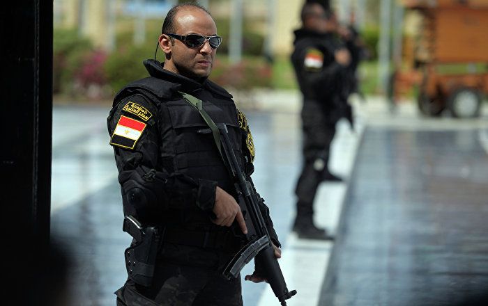 أعلنت وزارة الداخلية المصرية مقتل 6 مطلوبين في مواجهات مع قوات الشرطة، في وكر كان يختبئ به القتلى في مدينة السادس من أكتوبر بمحافظة الجيزة.