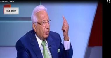 طبيب نفسى يكشف احتواء مخ الإنسان على الأفيون والحشيش
