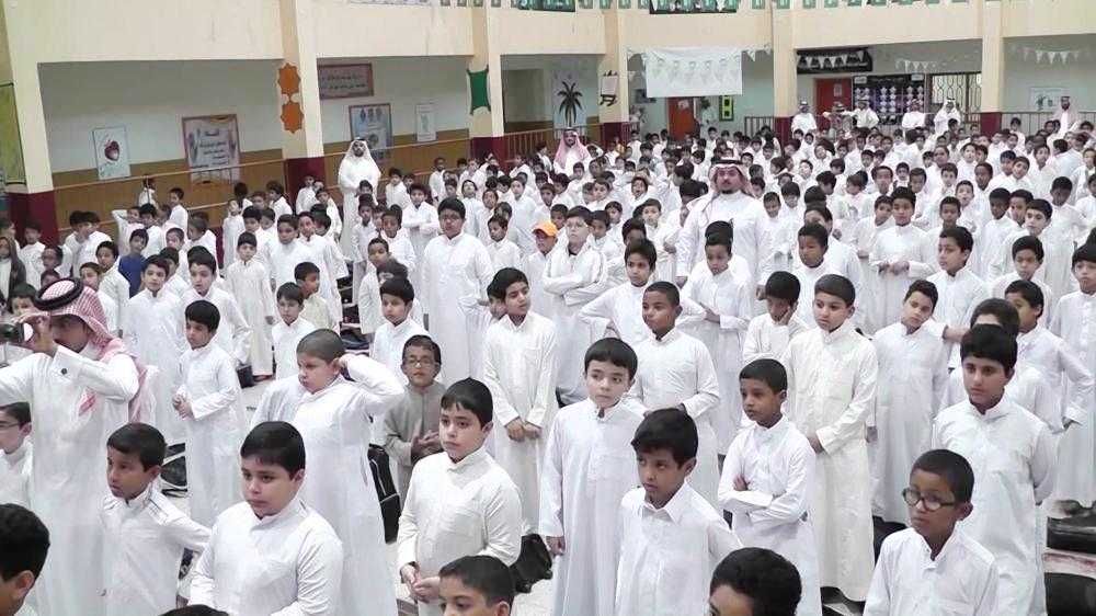 تحصين الطلاب من كل ما يمس أمن الوطن
