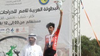الامارات | الزرعوني: استأجرنا «تاكسي» لاستكمال تدريبات الدراجات في الجزائر