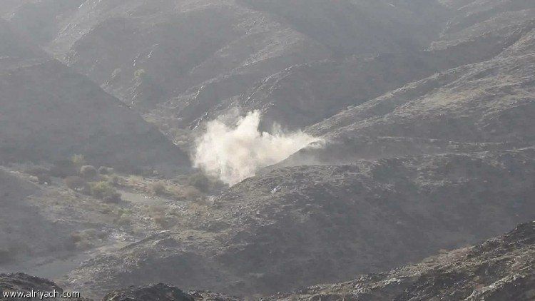 الجيش اليمني يتقدم في جبال مران ويقترب من مناطق مركزية في الجميمة