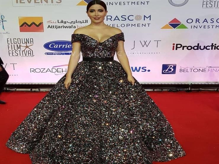 بالصور| أفضل 5 فساتين لنجمات مهرجان الجونة.. ناقد موضة يختار