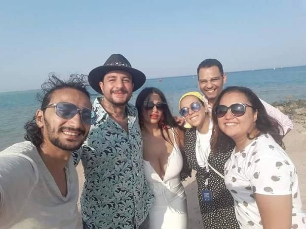 بالصور| من هي زوجة أحمد الفيشاوي؟