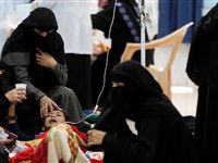 مسؤول اماراتي: الكوليرا تهدد اليمنيين ومساعدتهم جزء من التزاماتنا الدولية