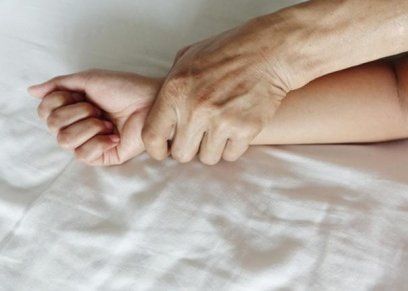من أرشيف الصحافة| حكاية "هتك عرض" بعد الدرس.. 3 عاطلين تناوبوا اغتصاب فتاة بالزقازيق