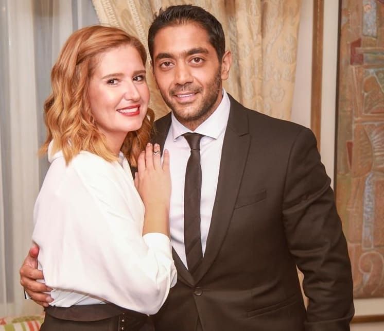 شاهدوا.. أحمد فلوكس يكشف سبب اخفائه علاقة حبه بهنا شيحة قبل زواجهما